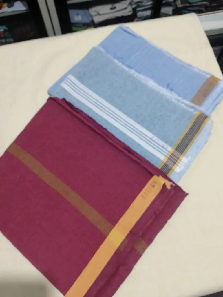 Handloom Lungi 02.webp