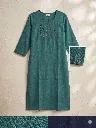 Shyli Kasuti Top 01.webp